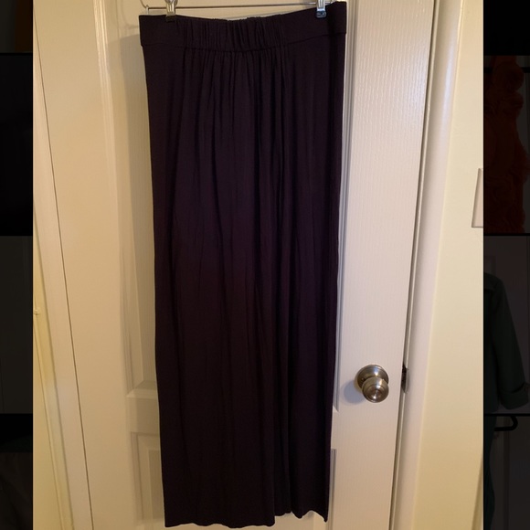 Small Cabi navy blue maxi skirt - Picture 1 of 2